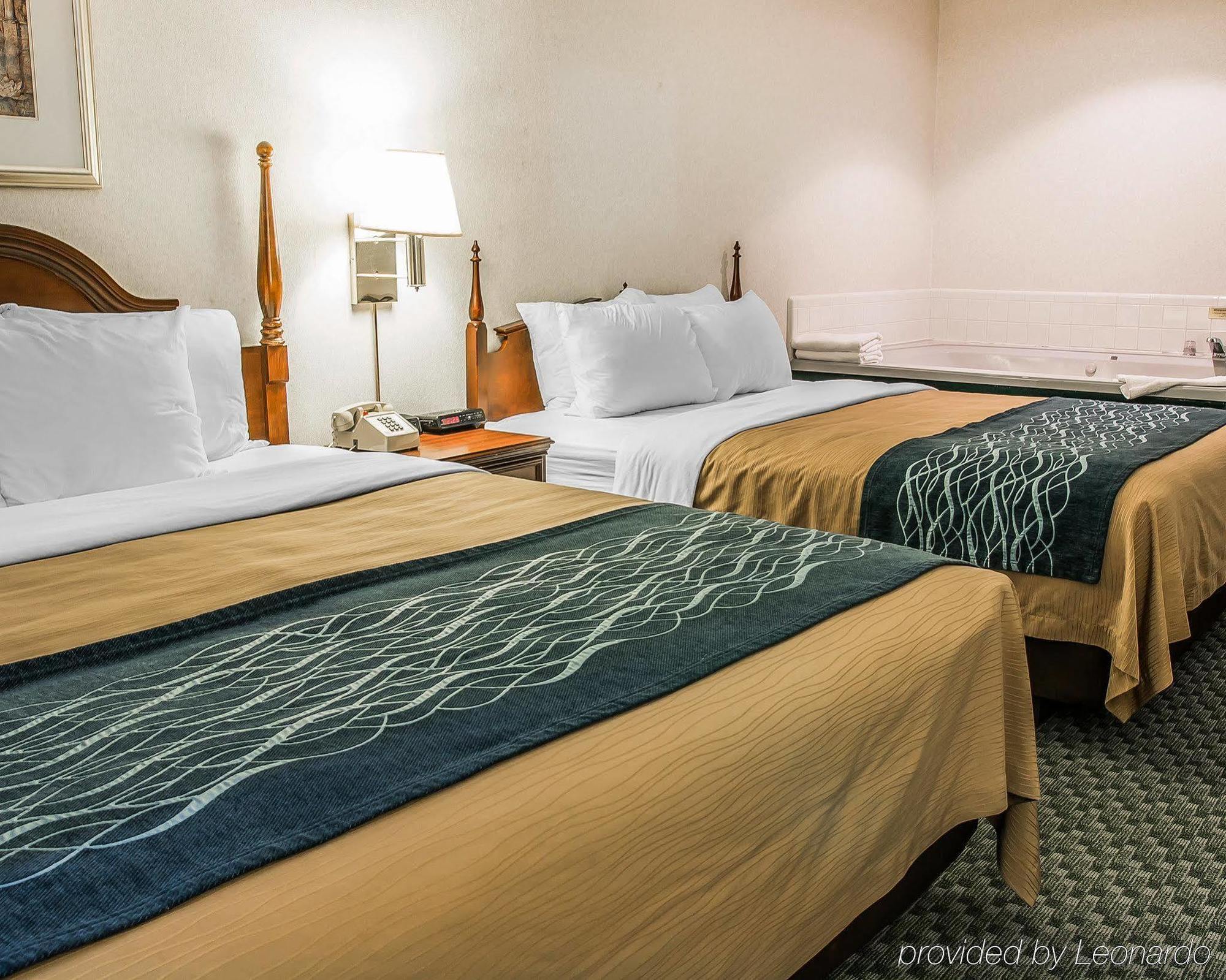 Dunes Express Inn And Suites Hart Екстериор снимка