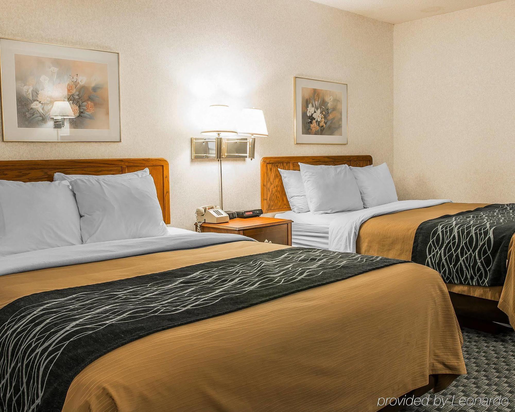 Dunes Express Inn And Suites Hart Екстериор снимка