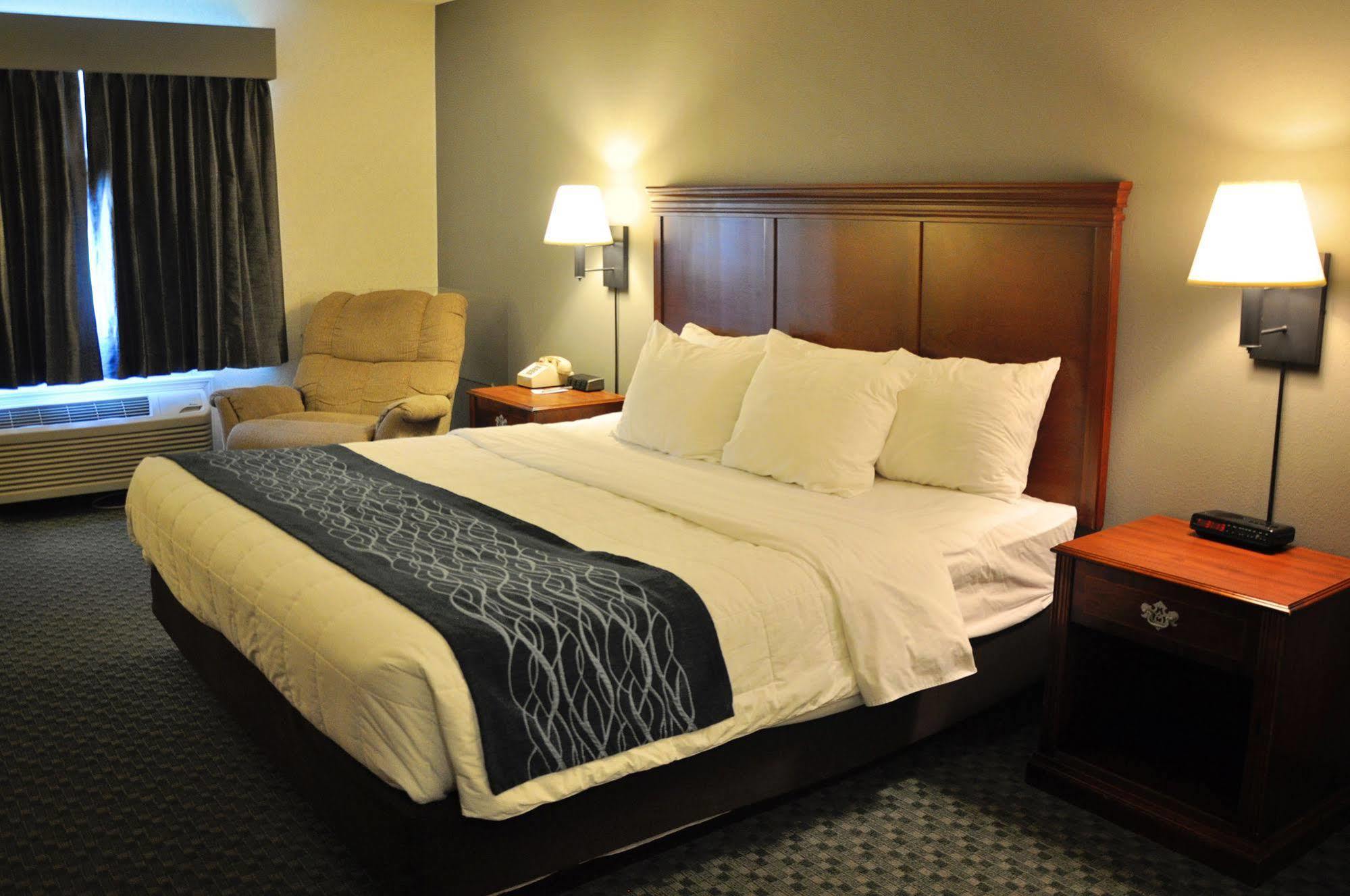 Dunes Express Inn And Suites Hart Екстериор снимка